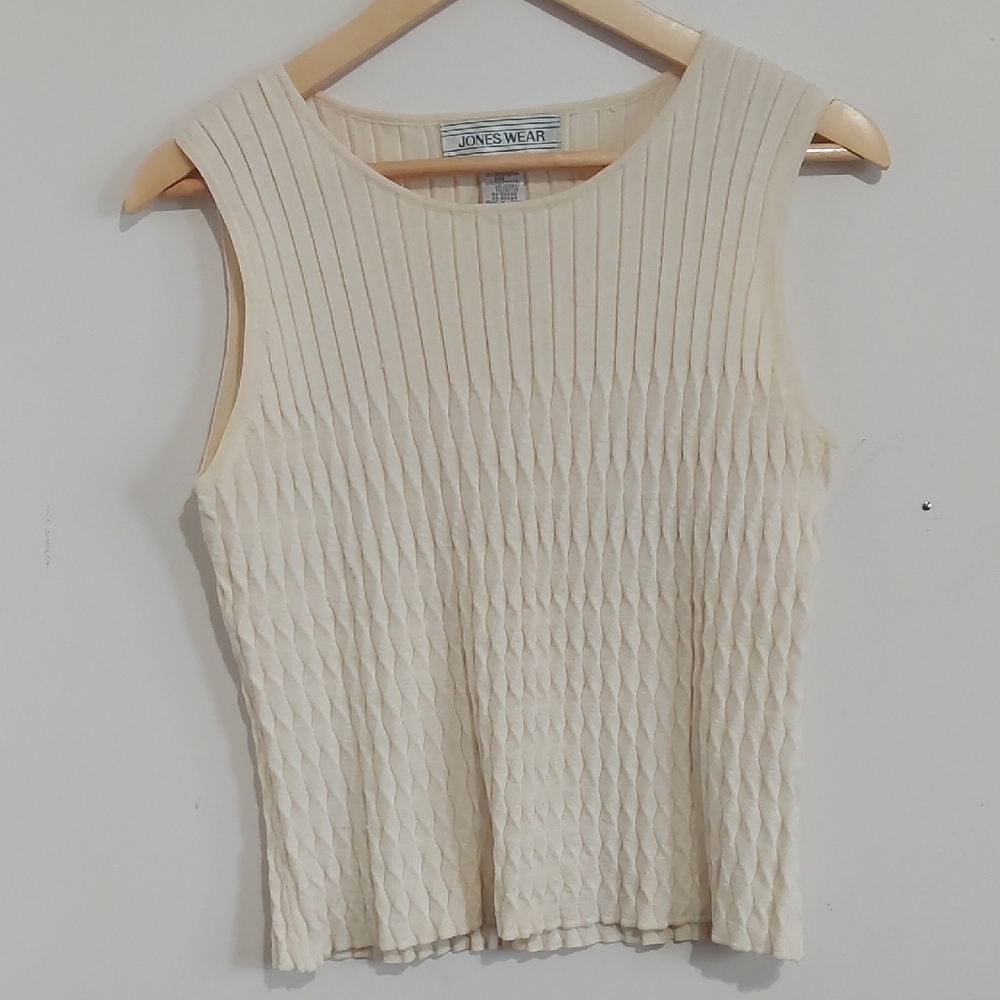 Vintage Jones Wear Silk Blend Top